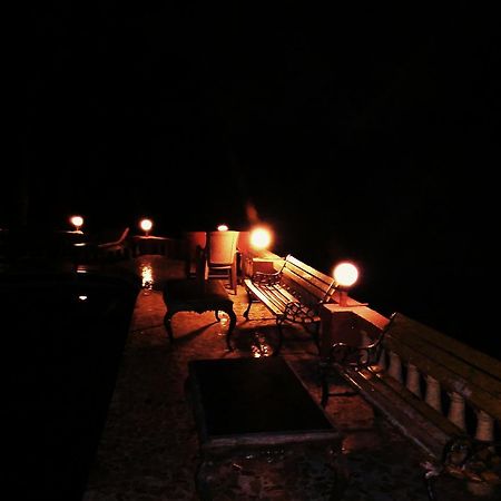 A Date With Me Boutique Hotel Bar @ Restaurant カンドリム エクステリア 写真